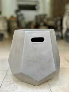 Đôn GEM 2z7572624609080_729e2516bc0b3e07d6ca8a488e221ef5